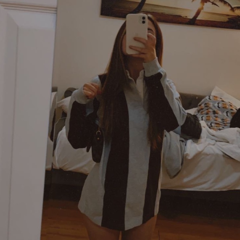 Aritzia TNA Vertical Stripe Sweater